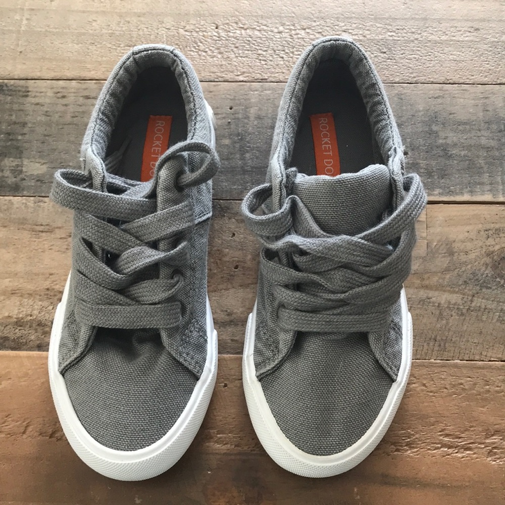 Rocket dog grey sneakers for boys